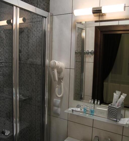 Hôtel купецький двір