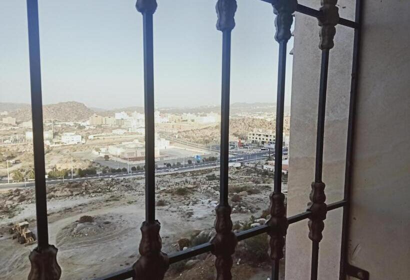 Отель Al Tal Serviced Apartments