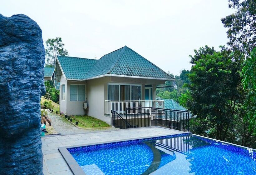 בית מלון כפרי Aveda Munnar Mountains And Mist