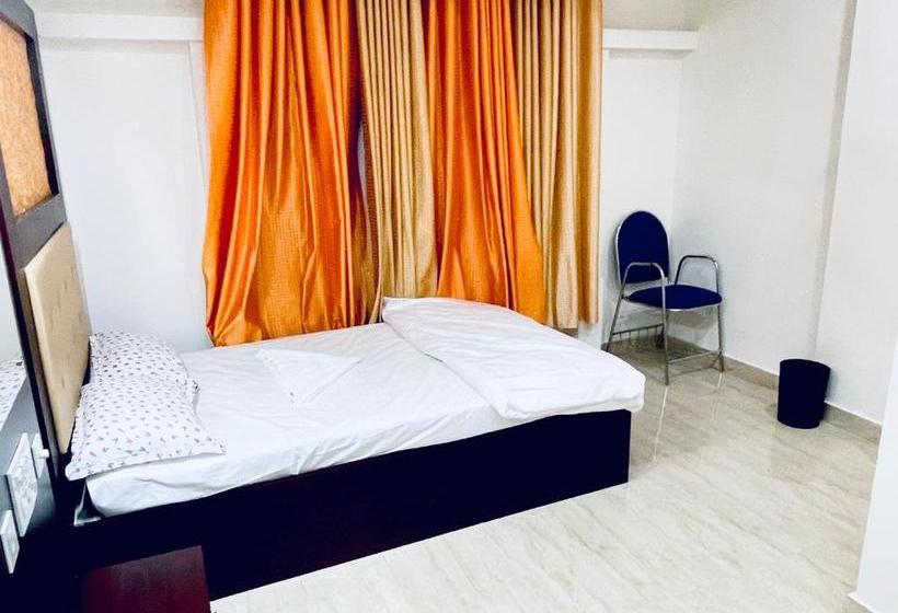 Отель Bassac Residency