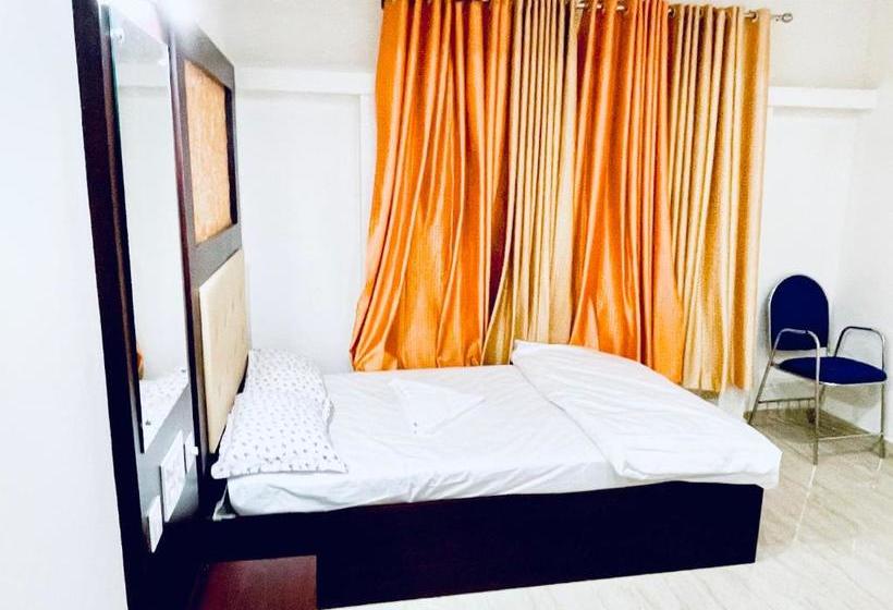 Отель Bassac Residency