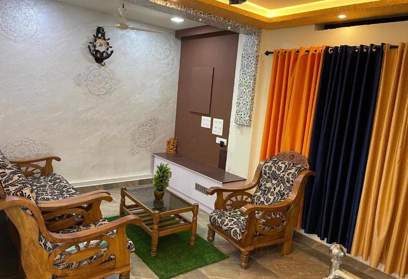 Отель Bassac Residency