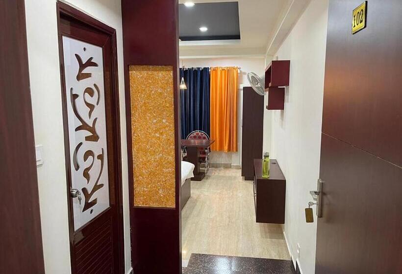 Отель Bassac Residency