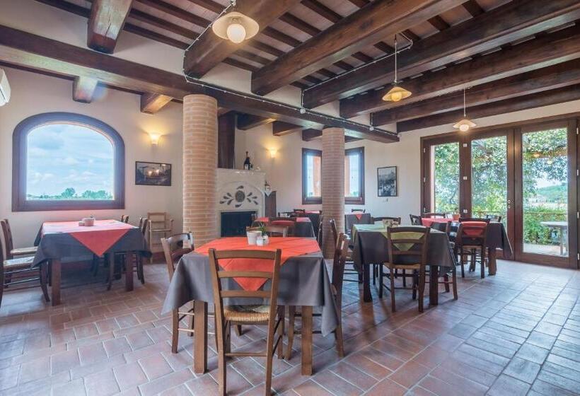 فندق Collina Dei Poeti