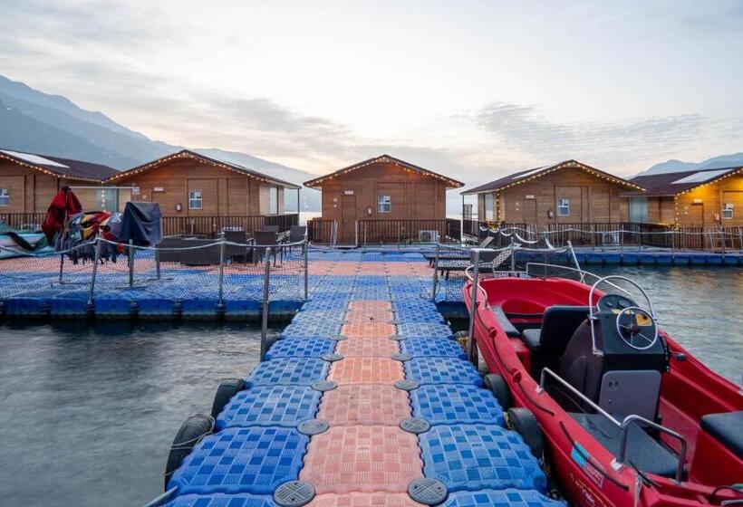 酒店 Le Roi Floating Huts & Eco Rooms Tehri