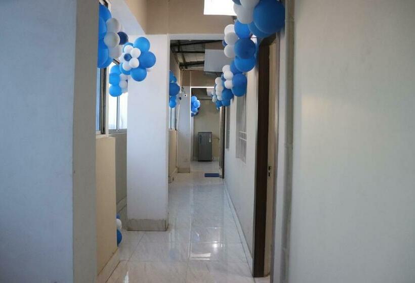 בית מלון כפרי Manik Resort By Wb Inn