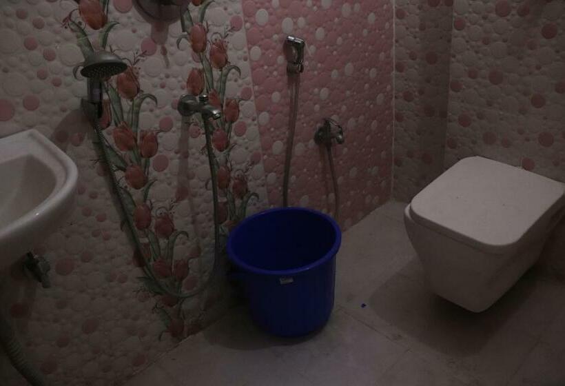 בית מלון כפרי Manik Resort By Wb Inn