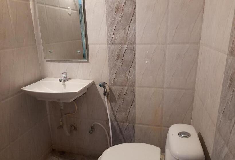 هتل Maruthi Residency Inn L B Nagar