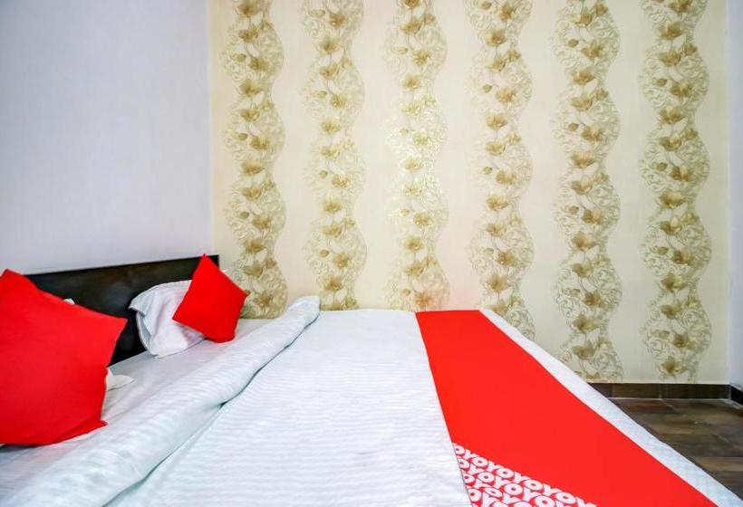 בית מלון כפרי Oyo Bho576 Comfort Paradise