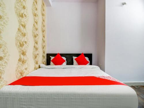 בית מלון כפרי Oyo Bho576 Comfort Paradise