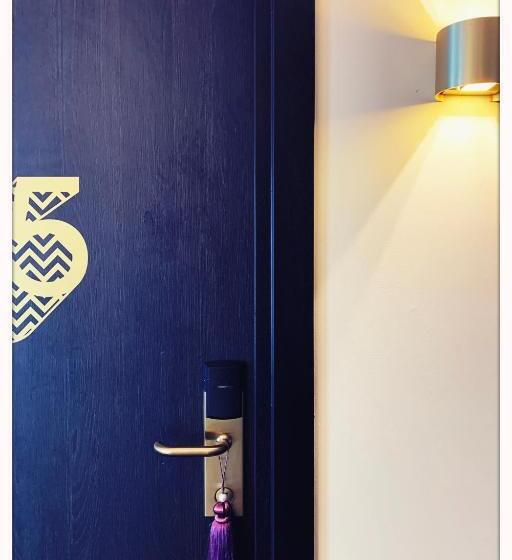 בית מלון כפרי Relais & Chateaux Weeshuis Gouda