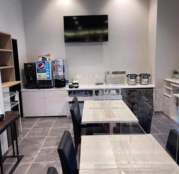 Отель Remington