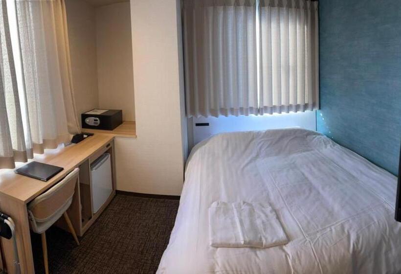 Отель Remington