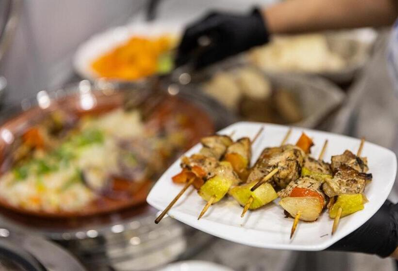 هتل Resident Bishkek