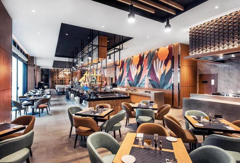 Sunway Hotel Big Box