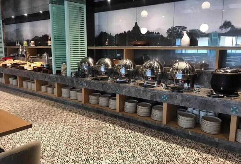 The Manohara Hotel Yogyakarta