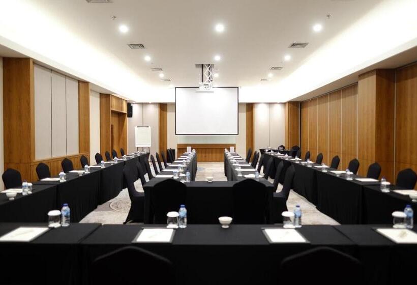 The Manohara Hotel Yogyakarta