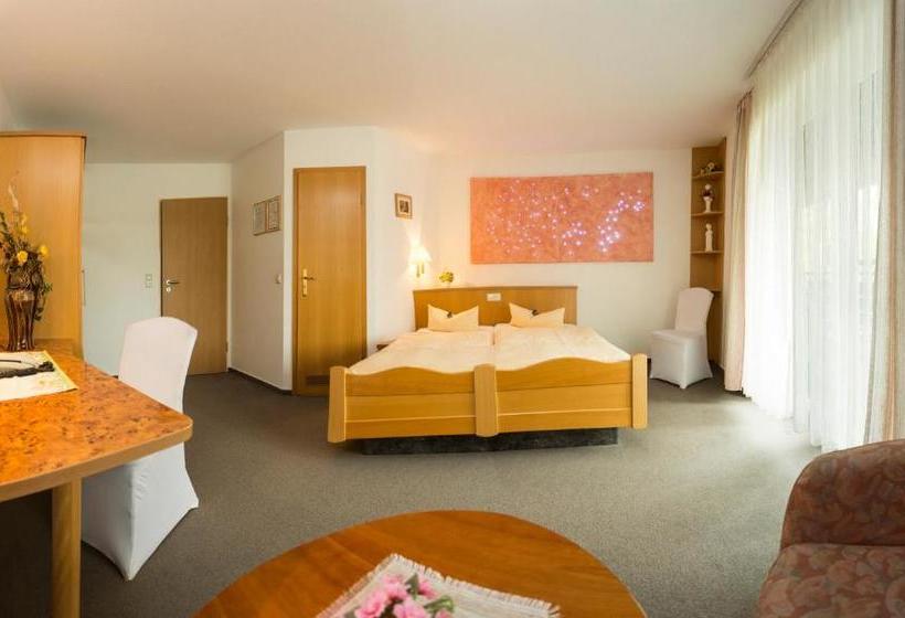 Отель Und Restaurant Karpfenschänke