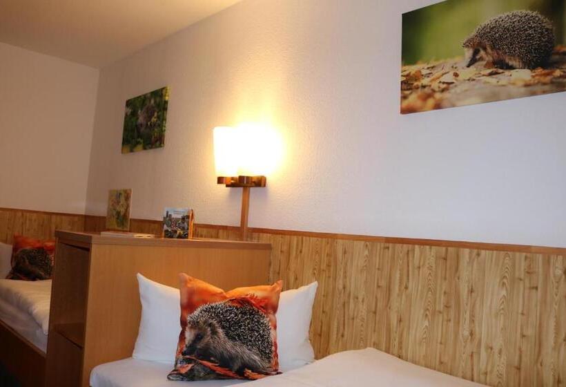 Отель Und Restaurant Karpfenschänke