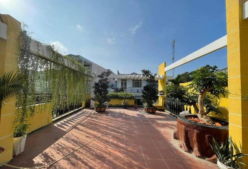 La  Anh Boutique Stay