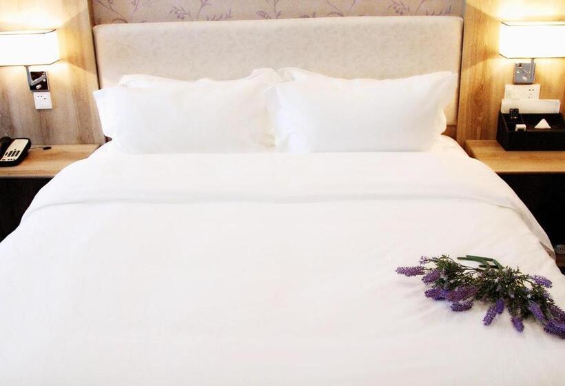 Lavande Hotel Huai An Zhou Enlai Former Residence Branch