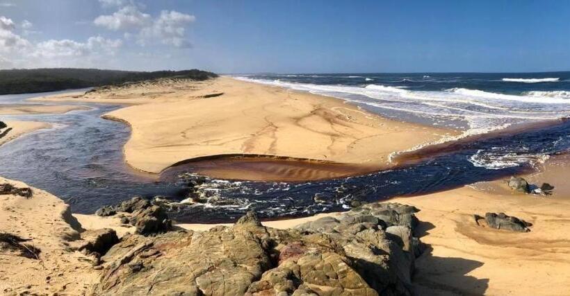 Marlo Caravan Park & Motel