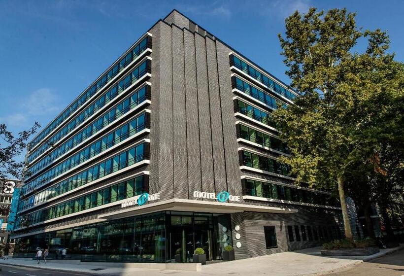 Motel One Stuttgart Hauptbahnhof