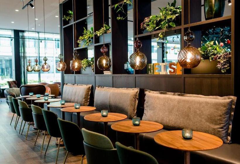 Motel One Stuttgart Hauptbahnhof