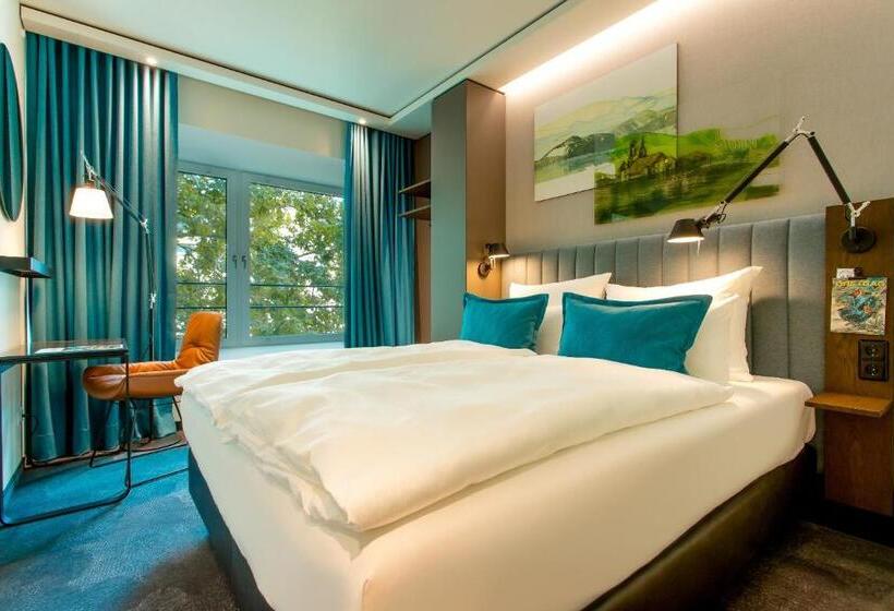 Motel One Stuttgart Hauptbahnhof