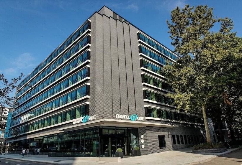 Motel One Stuttgart Hauptbahnhof