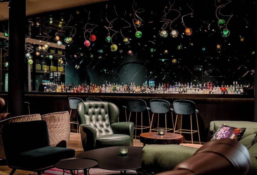 Motel One Stuttgart Hauptbahnhof