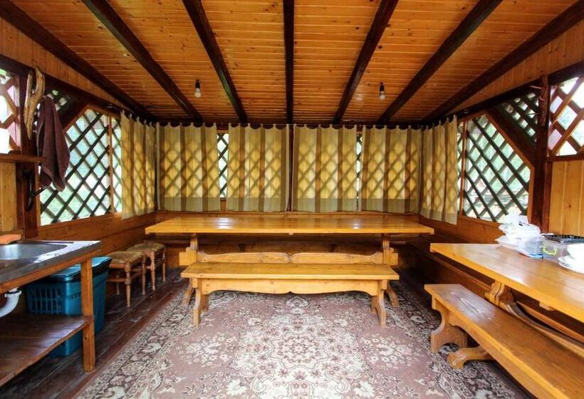 پانسیون садиба у валентини