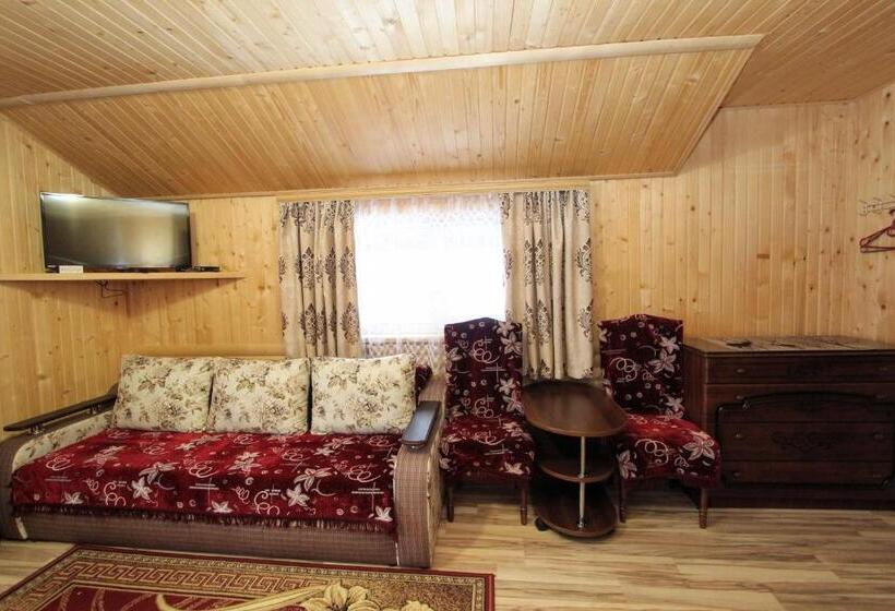 پانسیون садиба у валентини