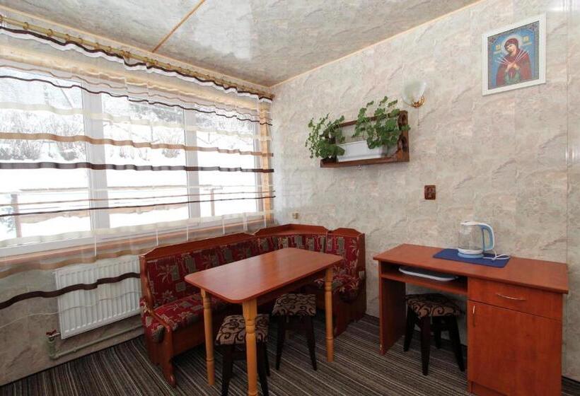 پانسیون садиба у валентини