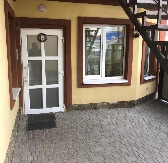 Pension затишні апартаменти Bed&bike