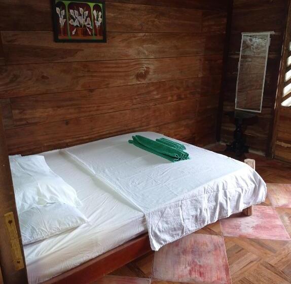Пансион Hostal Belleza Tropical