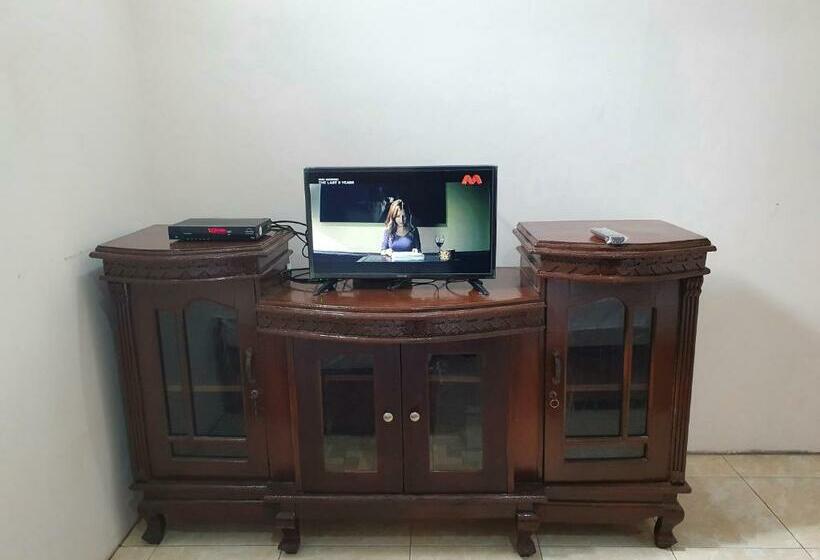 Пансион Omo Inn Solo Redpartner