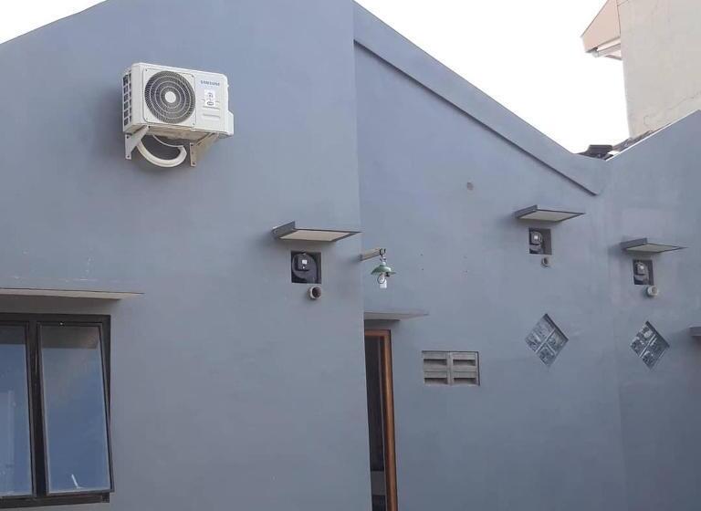 Пансион Omo Inn Solo Redpartner