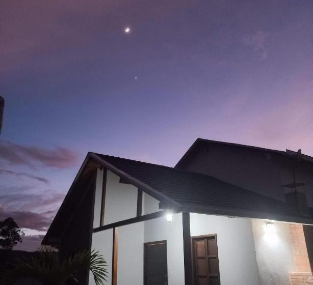 بنسيون Villa Paulina