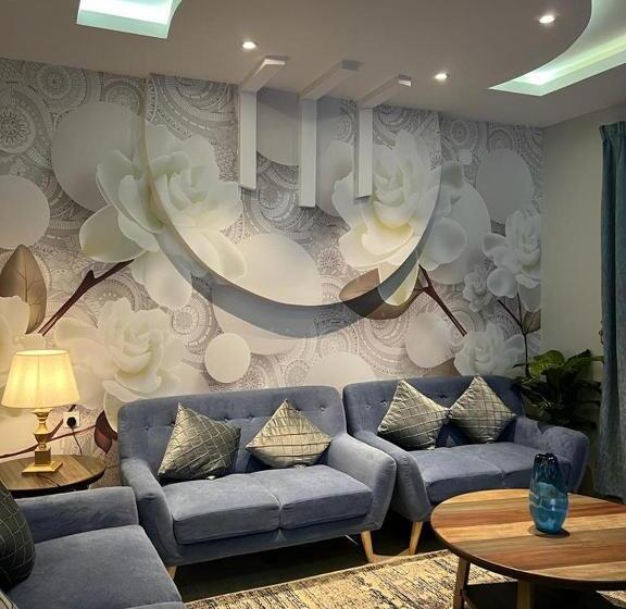 أزد للشقق المخدومة