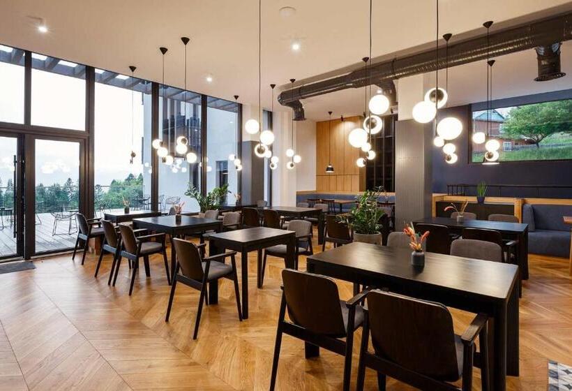 шпиці Hotel & Spa