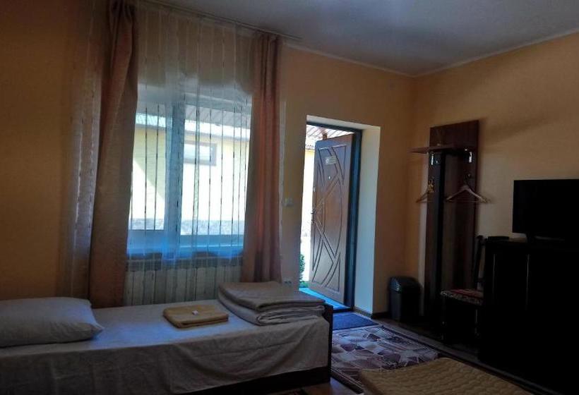 Auberge Hôtelière садиба у яноша