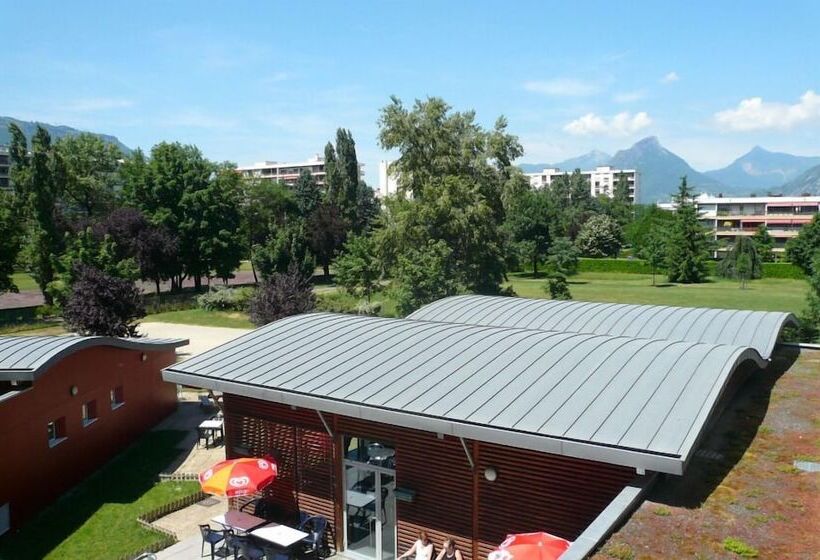 호스텔 Auberge De Jeunesse Hi Grenoble