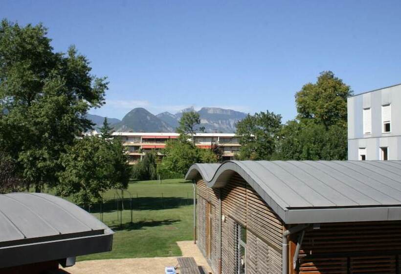 호스텔 Auberge De Jeunesse Hi Grenoble