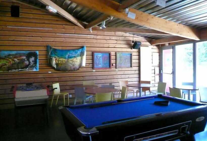 호스텔 Auberge De Jeunesse Hi Grenoble