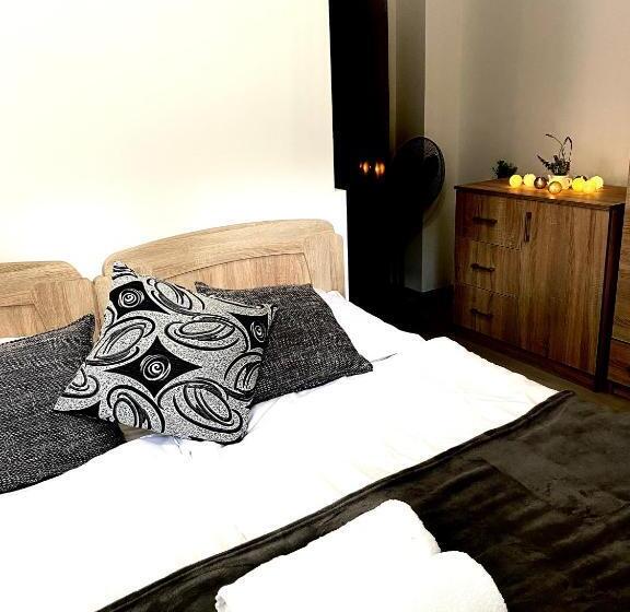 Общежитие Fakanalas Fogadó