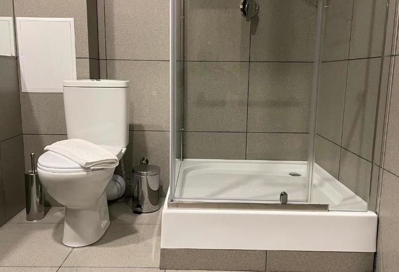 هتل готельно рестораний комплекс Silver