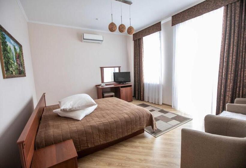 호텔 карпаты