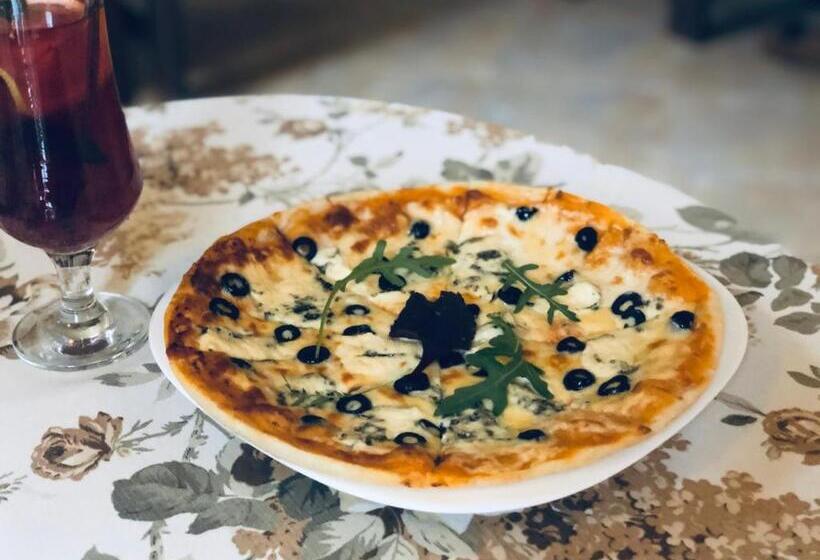 호텔 карпаты