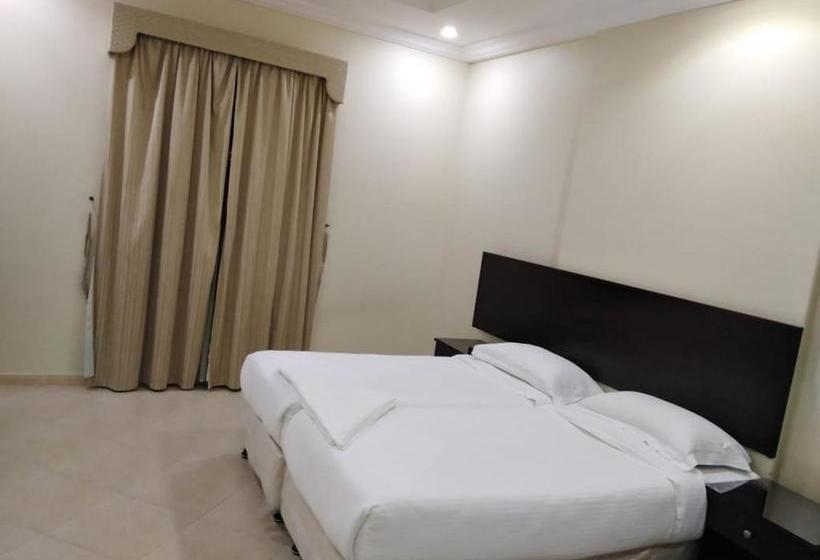 ホテル المختارون الأول